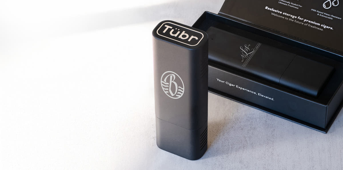 CUSTOMIZED WITH YOUR BRAND, FOR YOUR CUSTOMER.