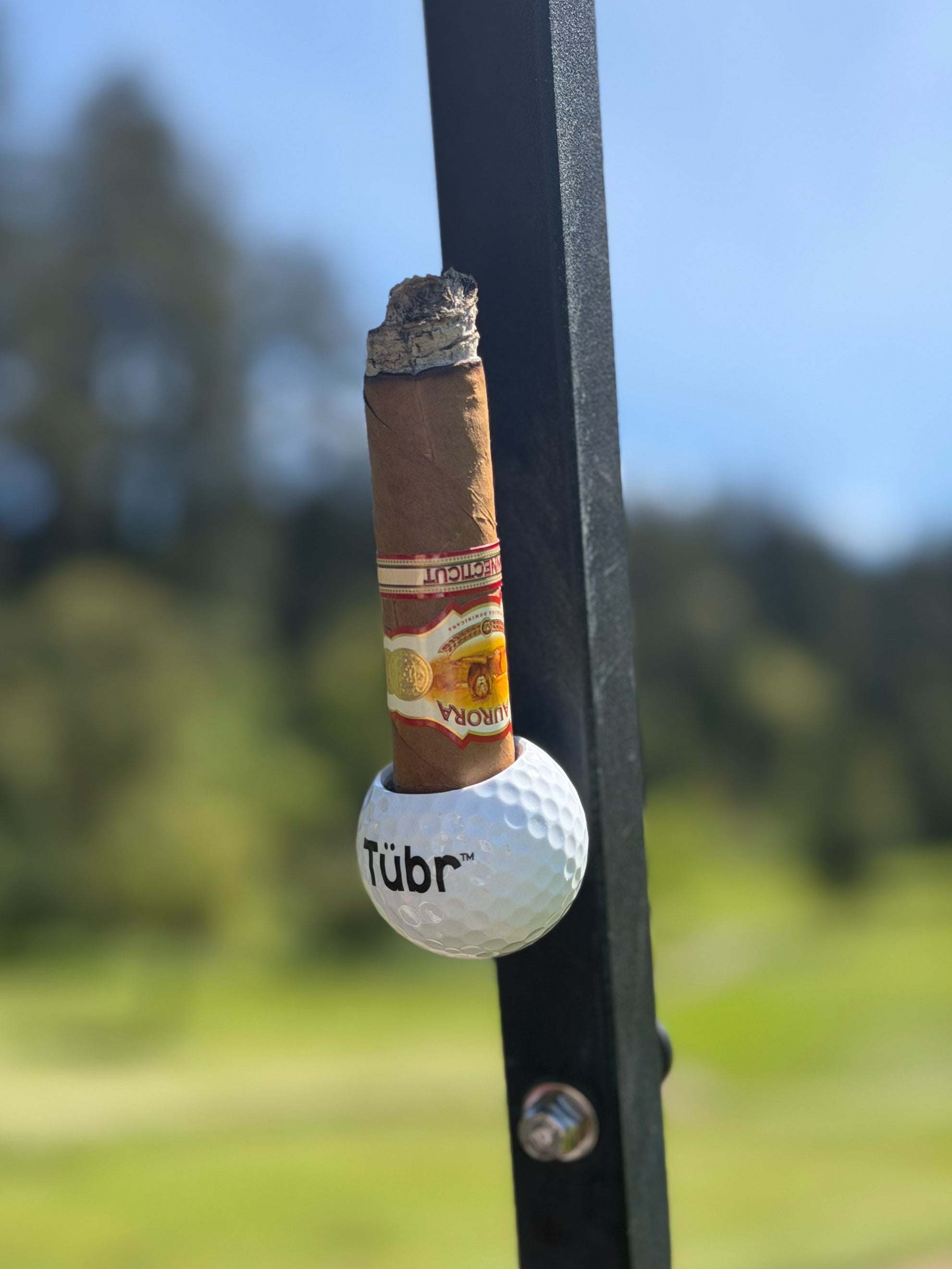 Tübr Magnetic Golf Ball Cigar Holder