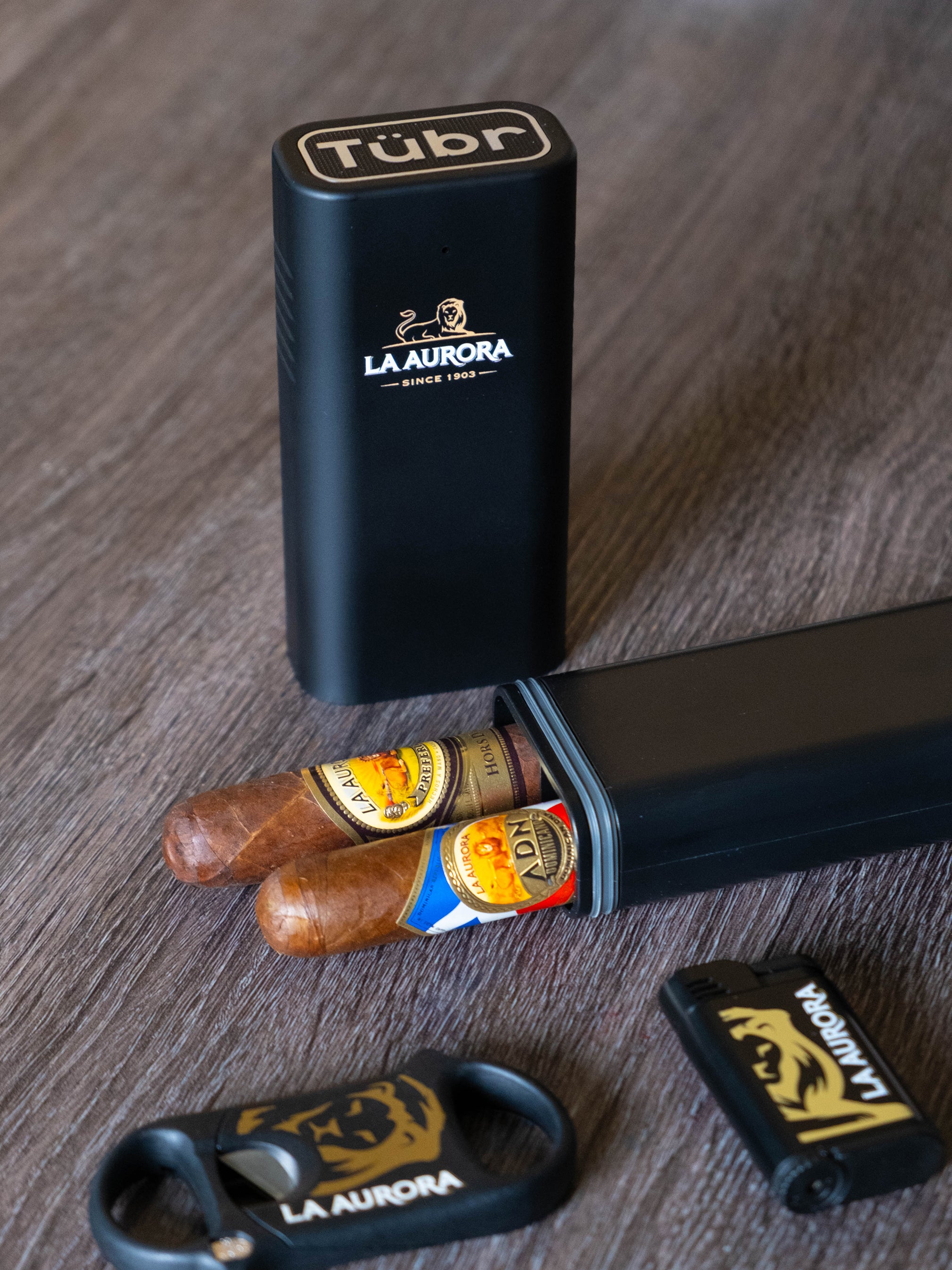 La Aurora × Tübr Gordo
